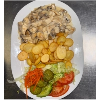 Kipfilet met champignons en roomsaus